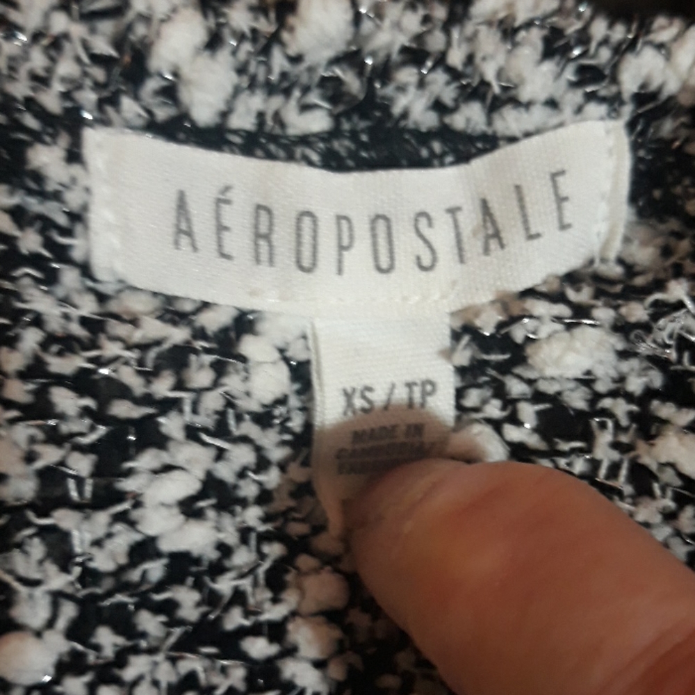 💞💞Aeropostale lightweight sweater 3/$20 - Picture 8 of 9